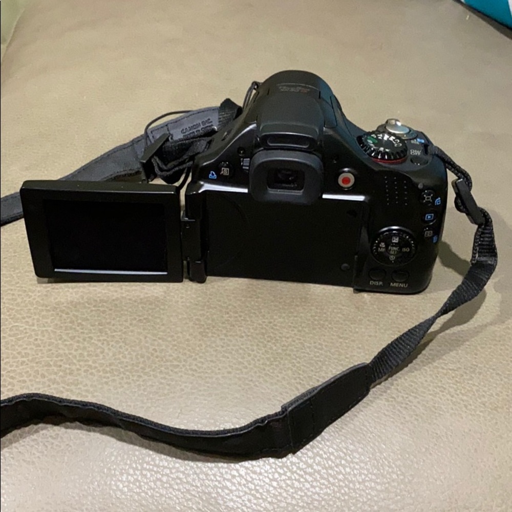 Camera - Picture 2 of 4